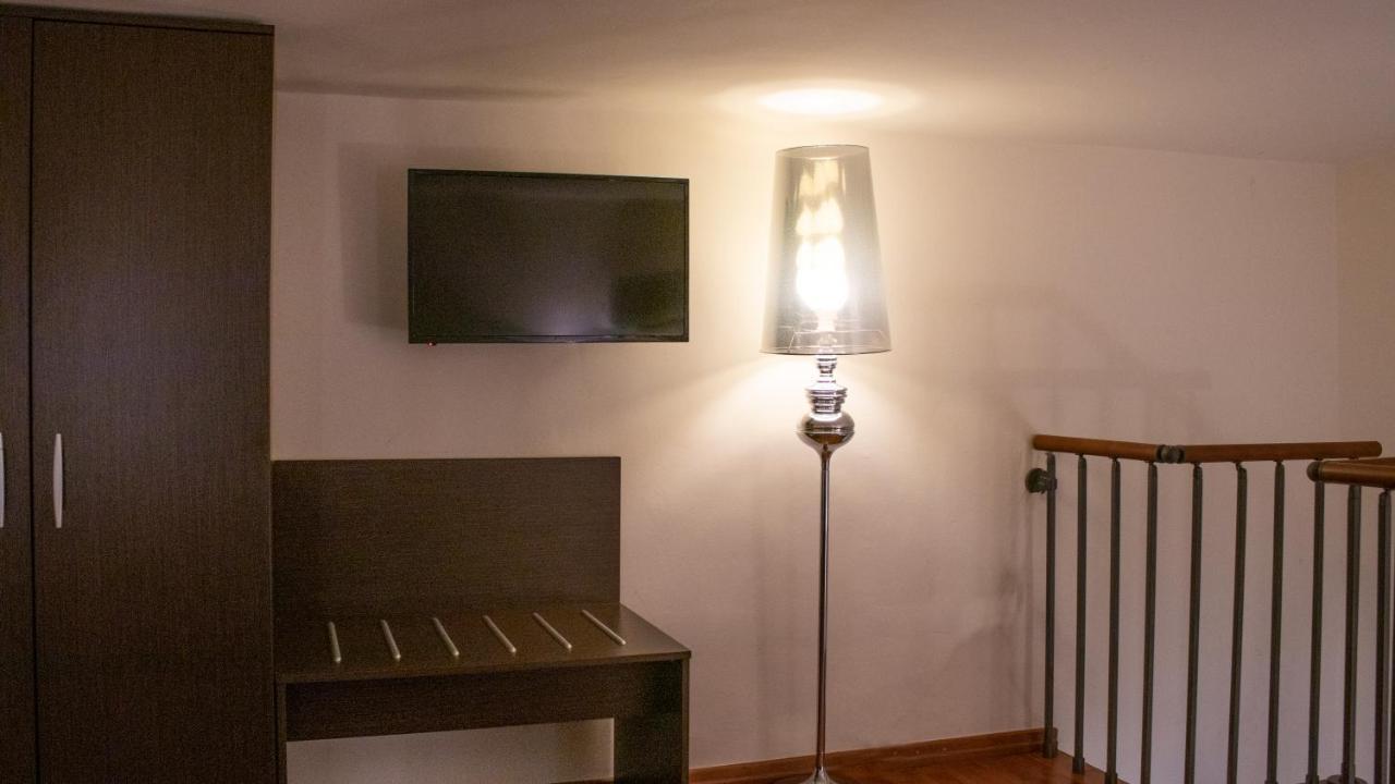 Apollo Suites Лечче Екстер'єр фото