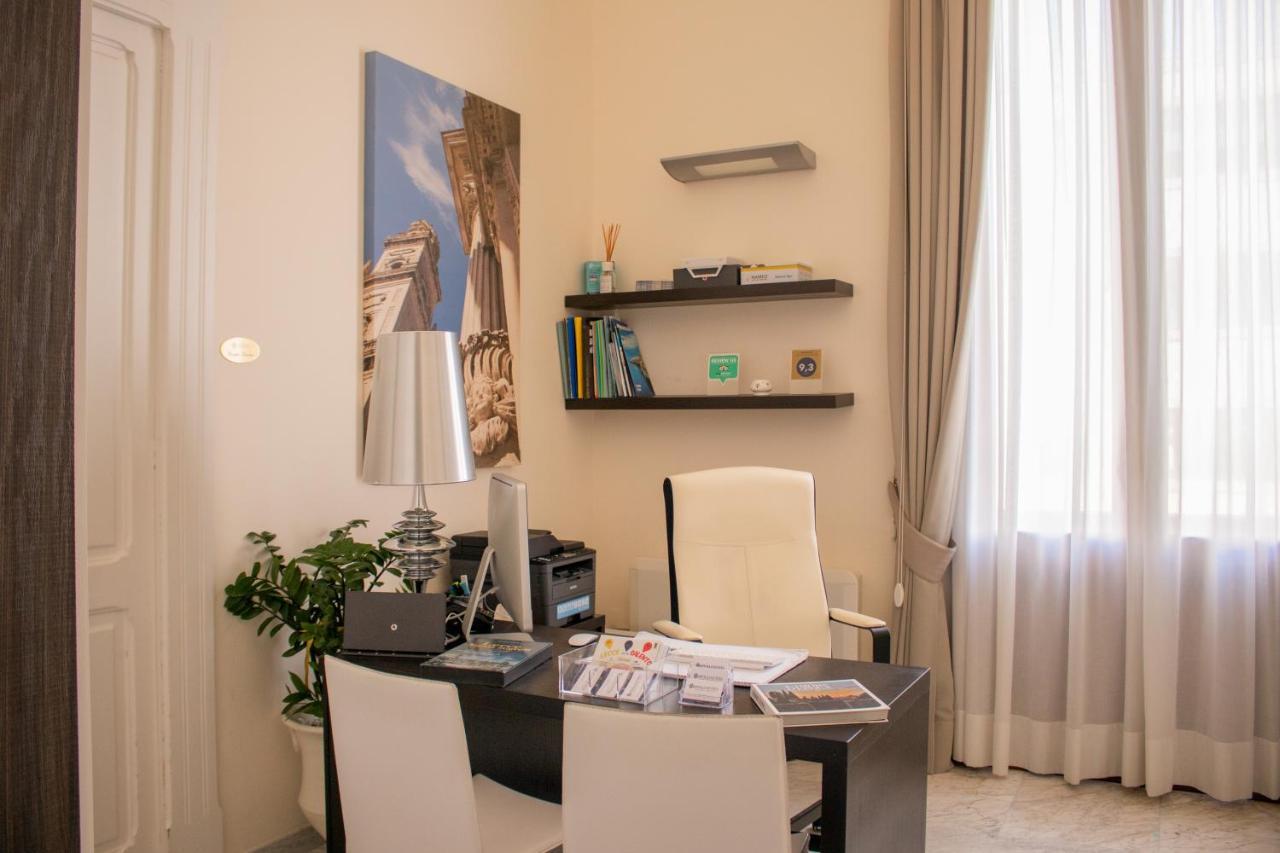 Apollo Suites Лечче Екстер'єр фото