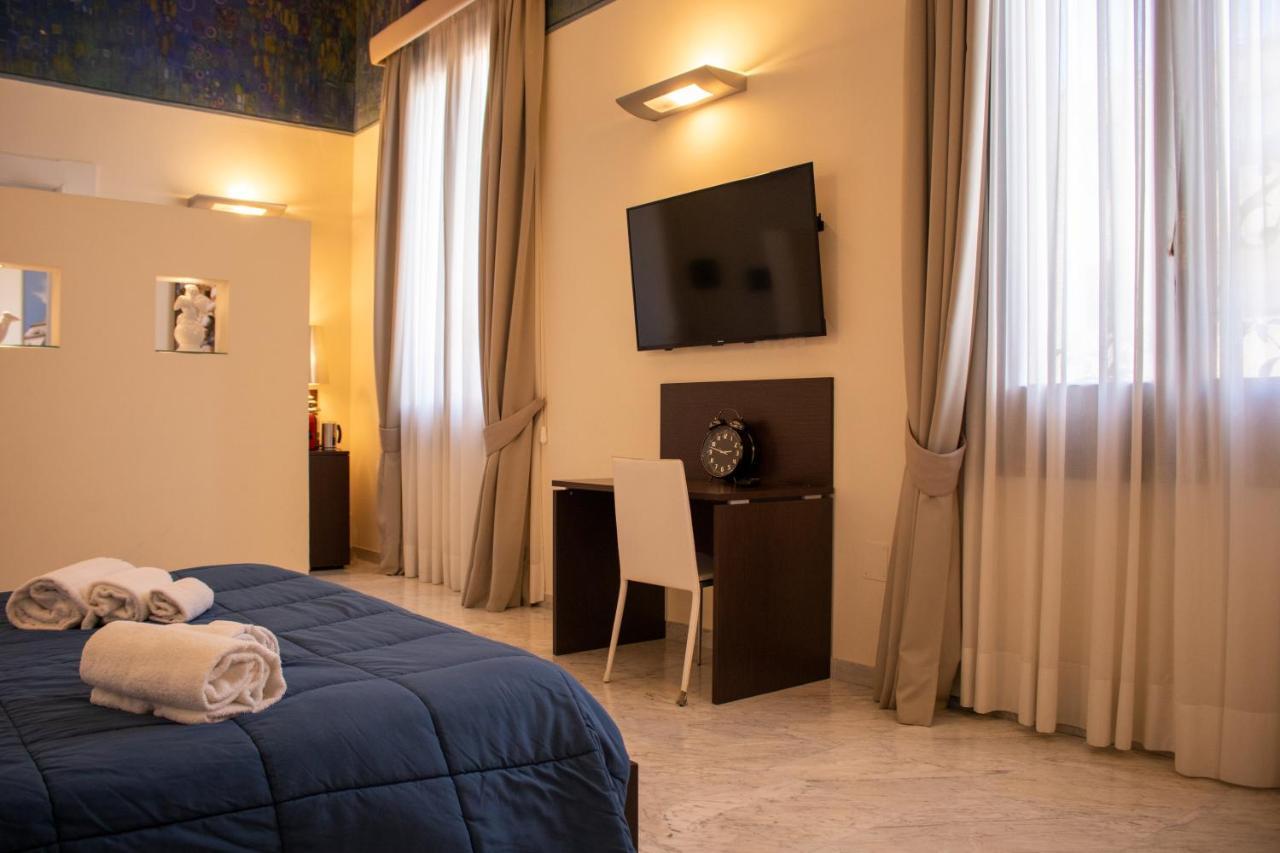 Apollo Suites Лечче Екстер'єр фото