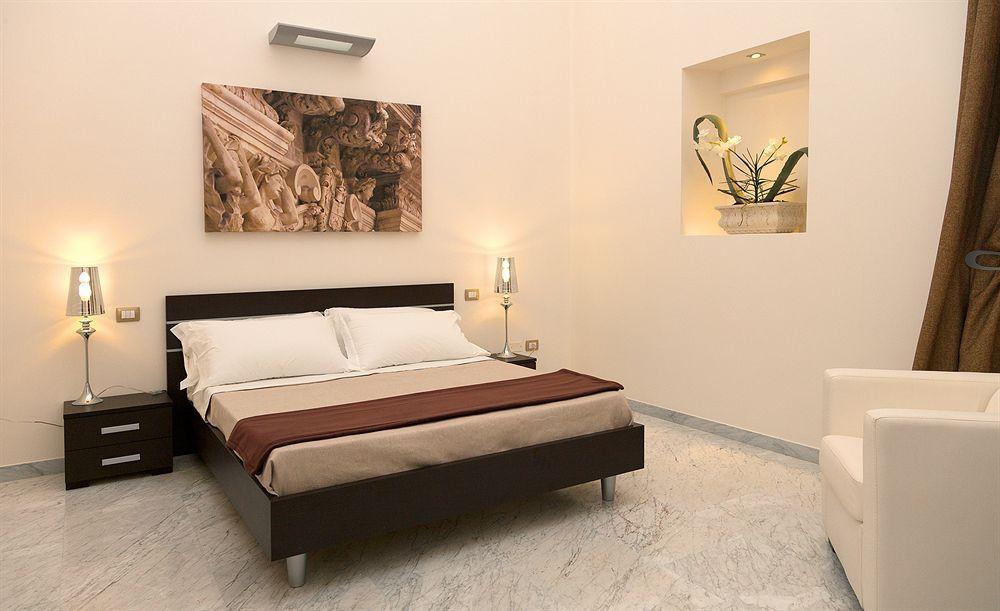 Apollo Suites Лечче Екстер'єр фото