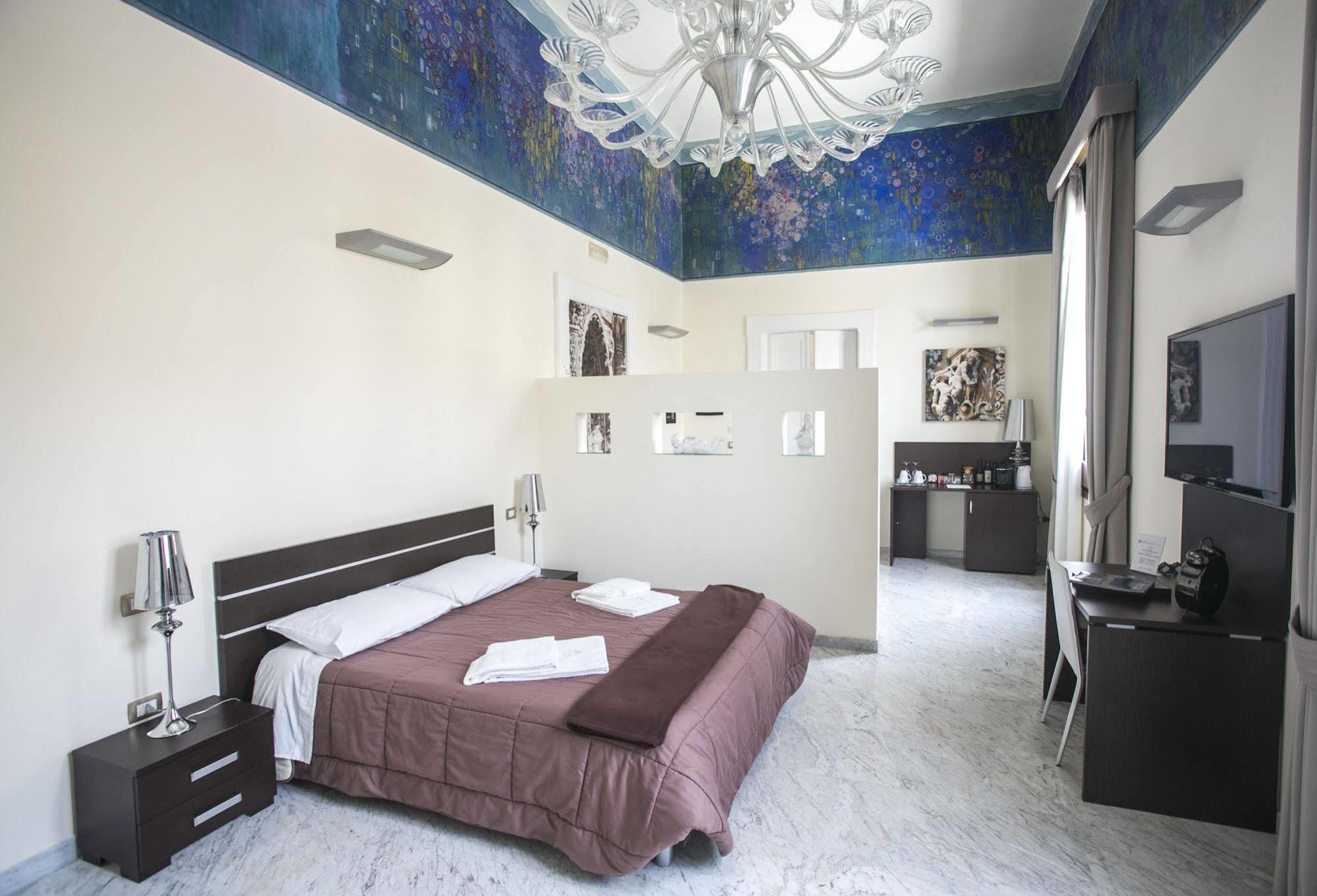 Apollo Suites Лечче Екстер'єр фото